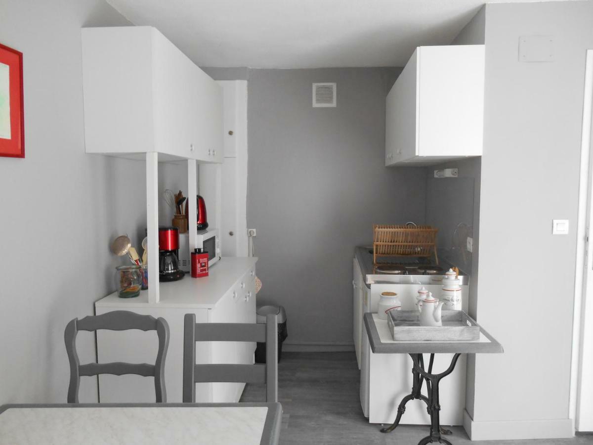 Vila F2 A Tulle Exteriér fotografie
